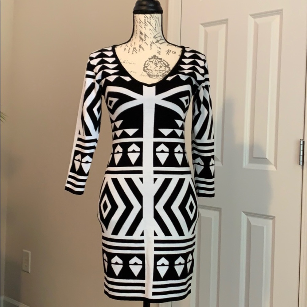 STILLETTOS V neck mini dress